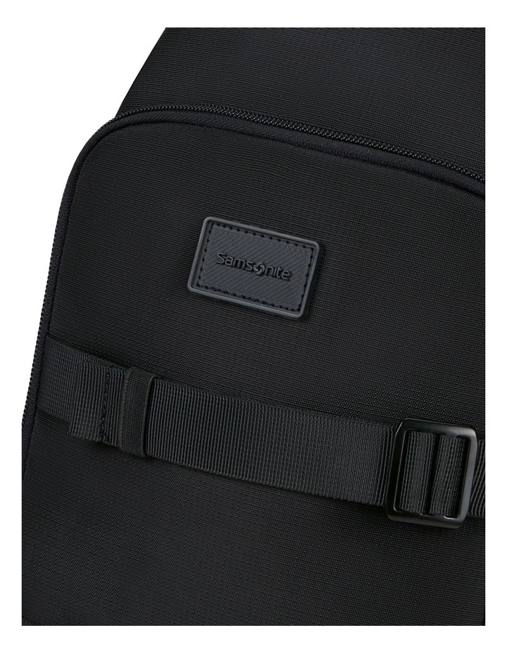 Sackmod Slingbag M in Black image 7