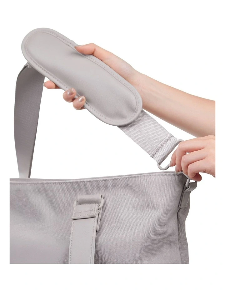 The Weekender in Pebble image 5