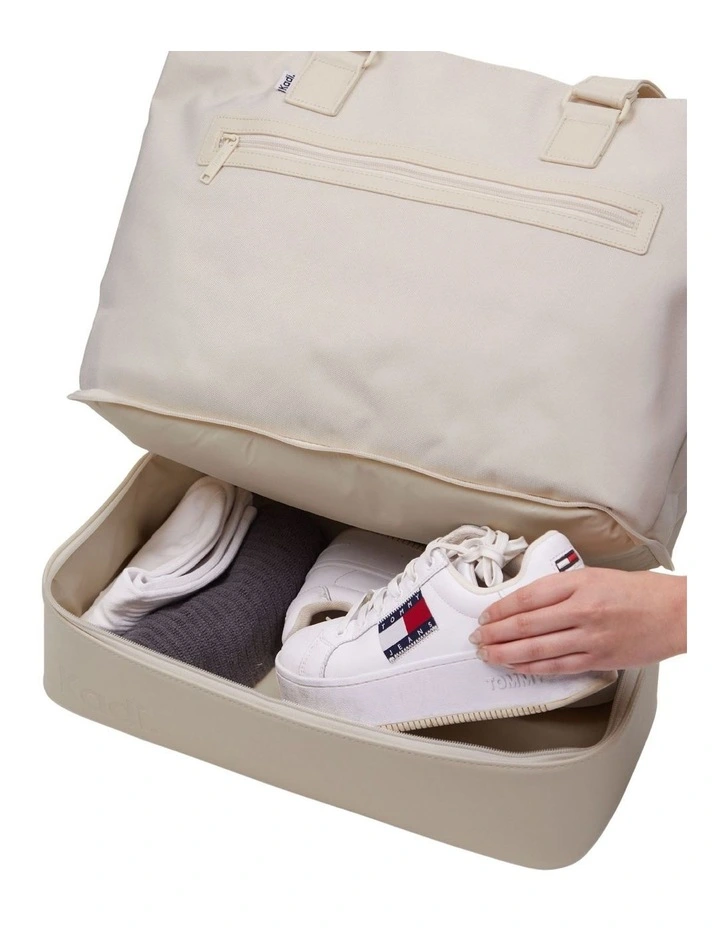 The Weekender in Ivory image 4