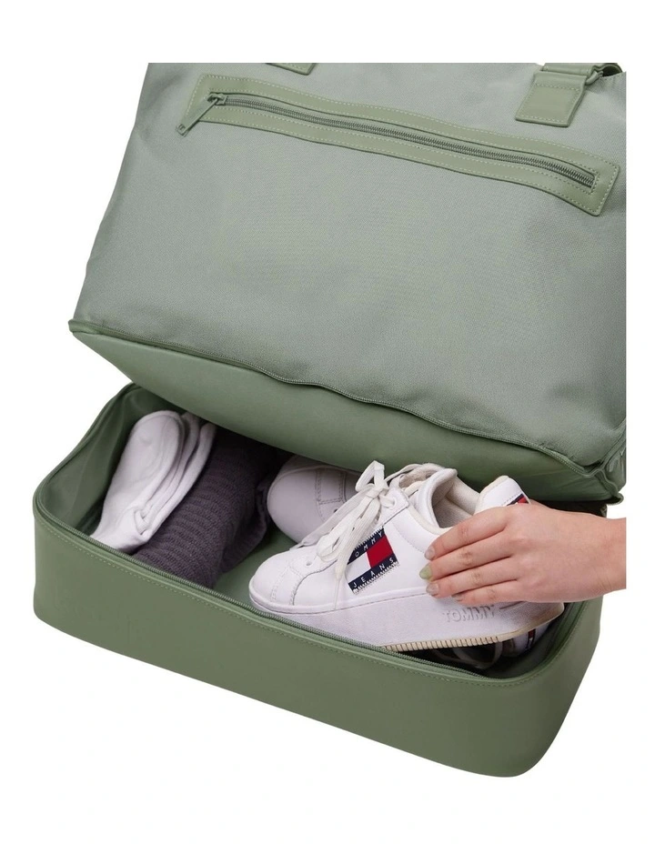 The Weekender in Olive image 4