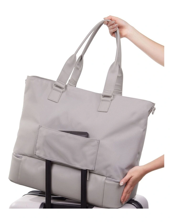 The Long Weekender in Pebble image 7