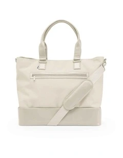 The Long Weekender in Ivory