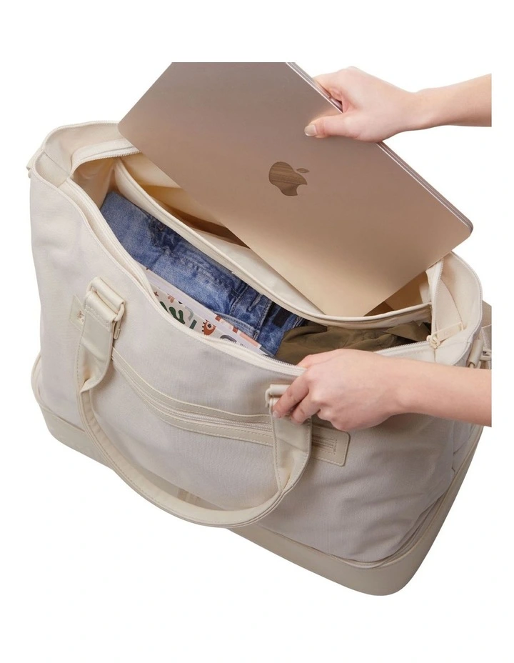 The Long Weekender in Ivory image 3