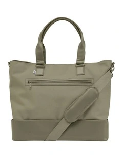 The Long Weekender in Olive
