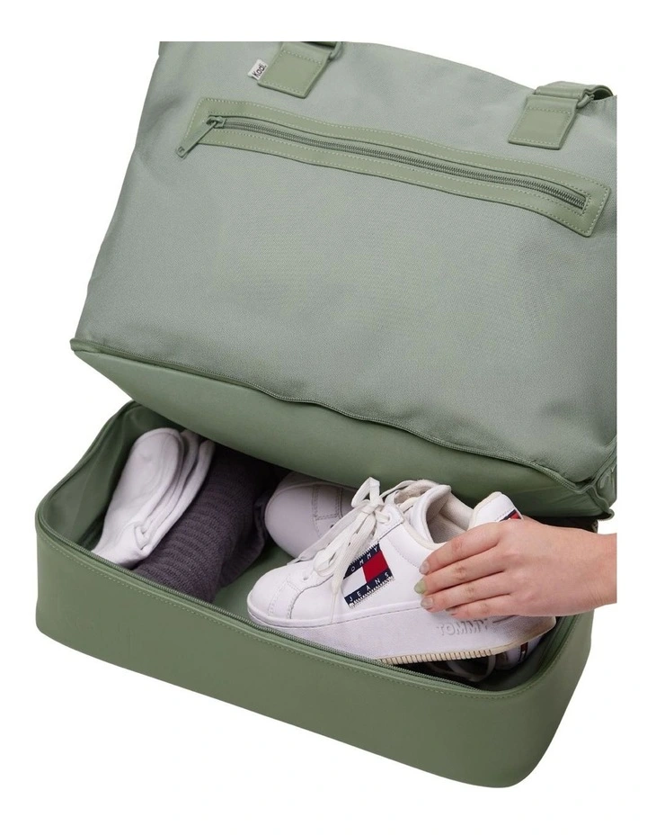 The Long Weekender in Olive image 4