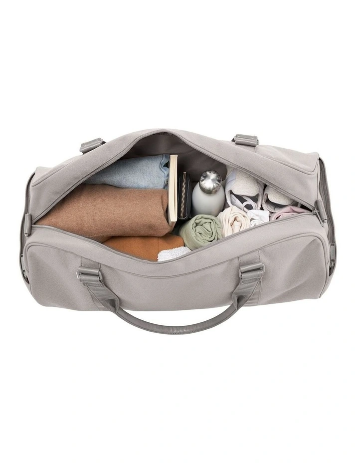The Duffle in Pebble image 5