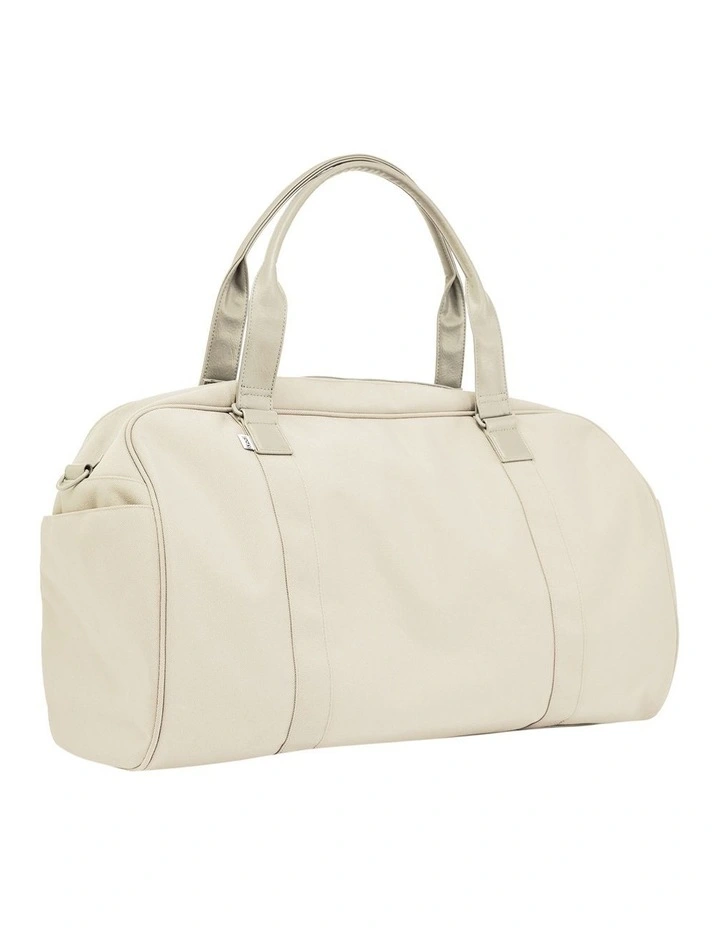 The Duffle in Ivory image 6