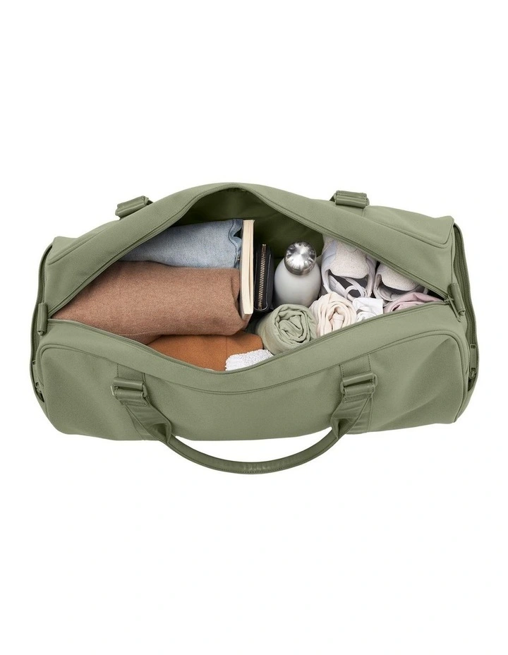 The Duffle in Olive image 4