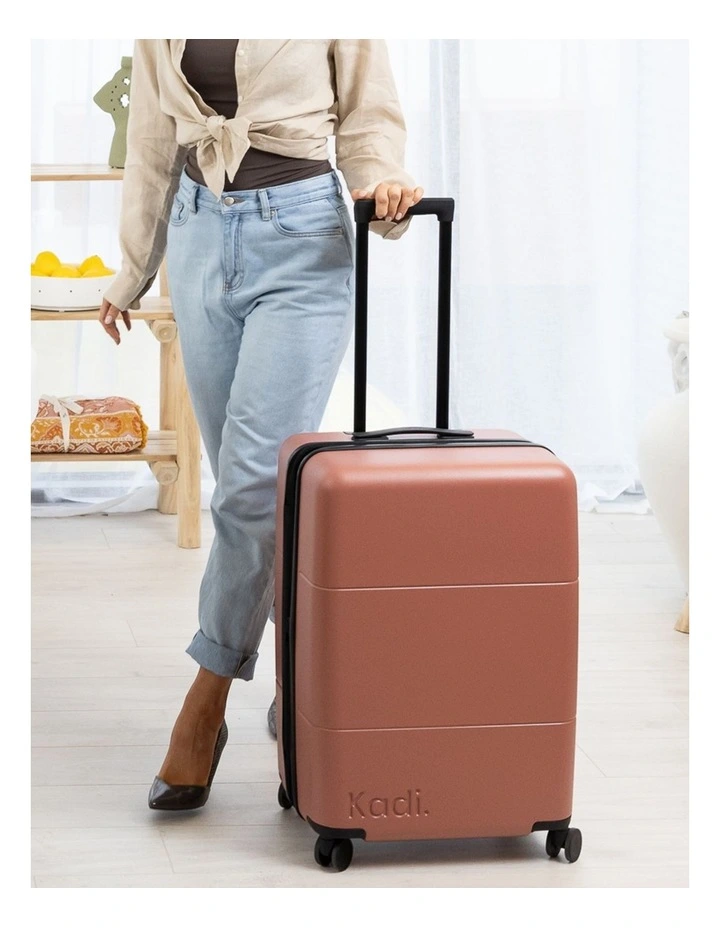 Large Check-in Suitcase 78.5cm in Burnt Coral image 3
