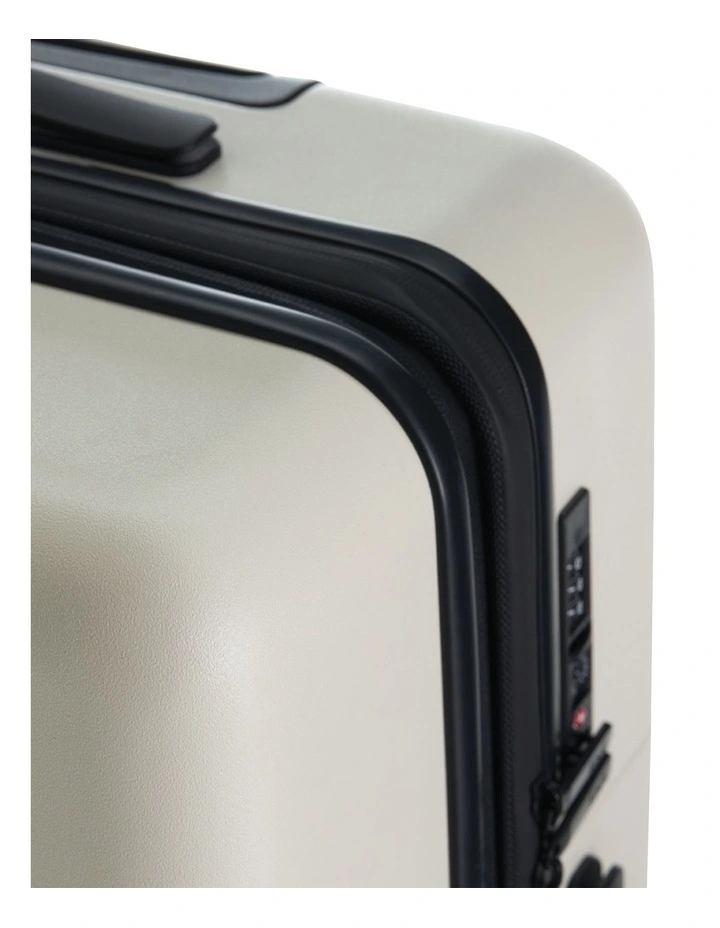 Hardside Suitcase 3-in-1 Bundle in Pebble image 7