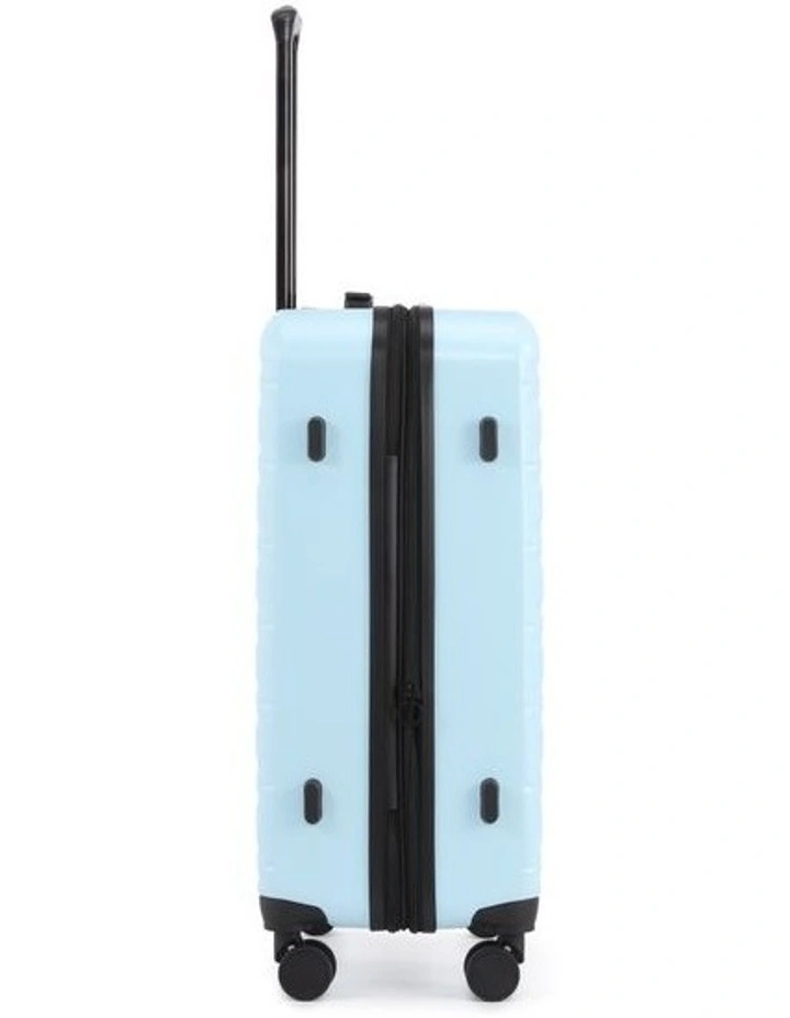 Hue 67cm Hardside Suitcase MM1120-M-B in Blue image 5