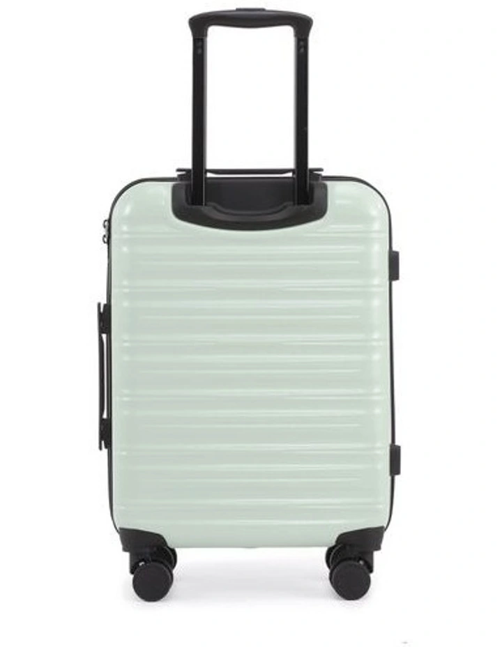 Hue Hardside Suitcase MM1120-S-C 57cm in Green image 6