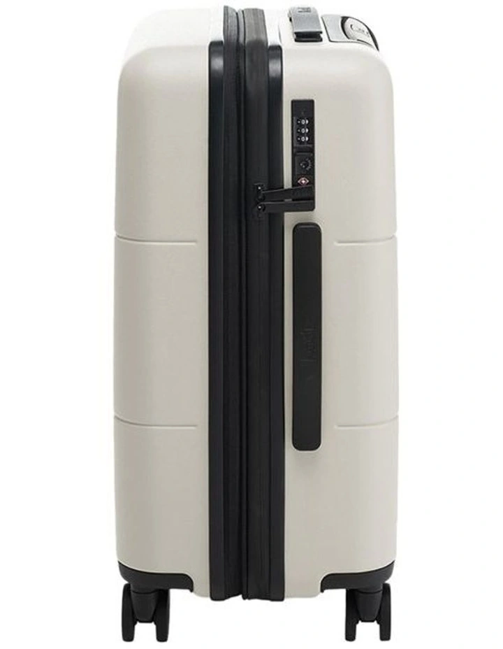 Carry-on Leisure Suitcase 55.5cm in Ivory image 4