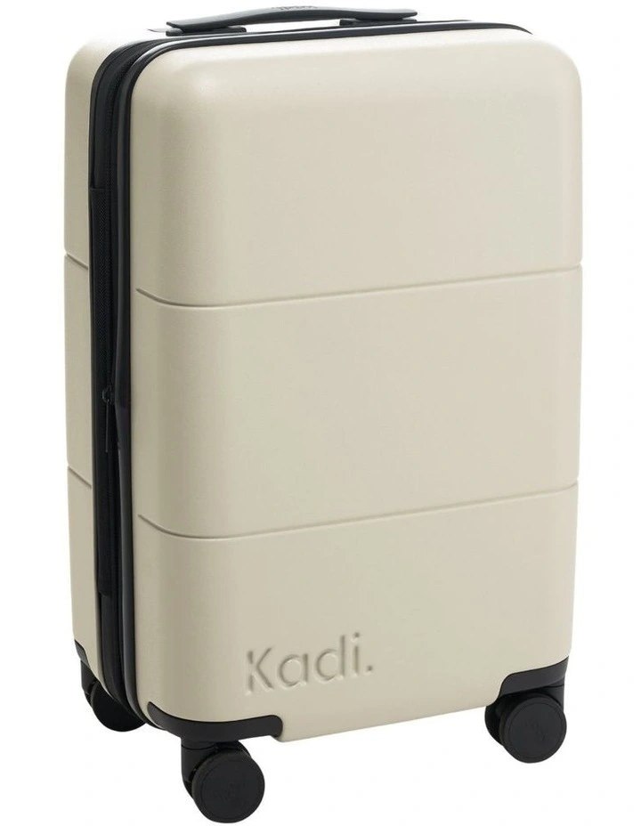Carry-on Leisure Suitcase 55.5cm in Ivory image 5