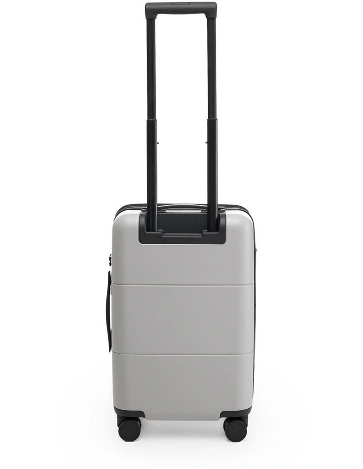 Carry-on Leisure Suitcase 55.5cm in Pebble image 3