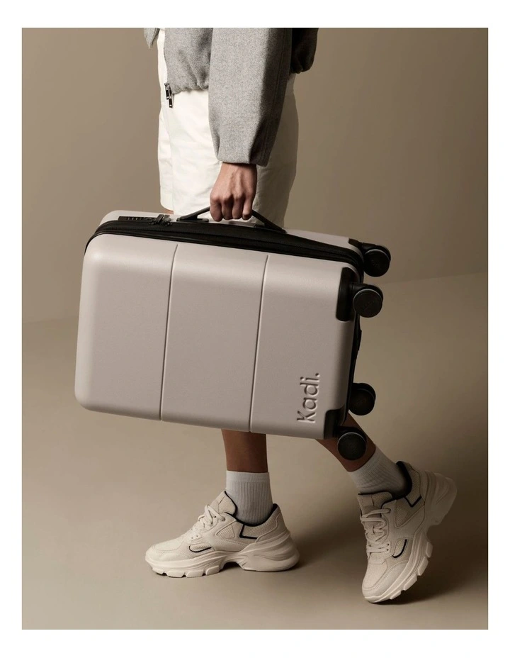 Carry-on Leisure Suitcase 55.5cm in Pebble image 7