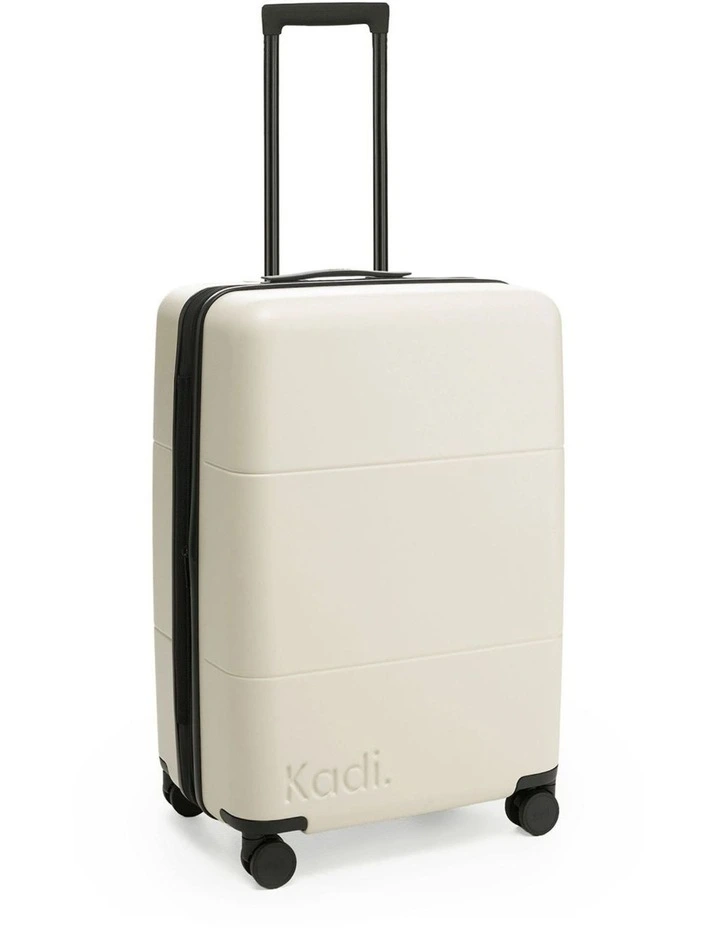 Medium Check-in Suitcase 66.5cm in Ivory image 1