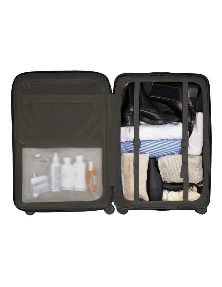 Medium Check-in Suitcase 66.5cm in Charcoal image 6