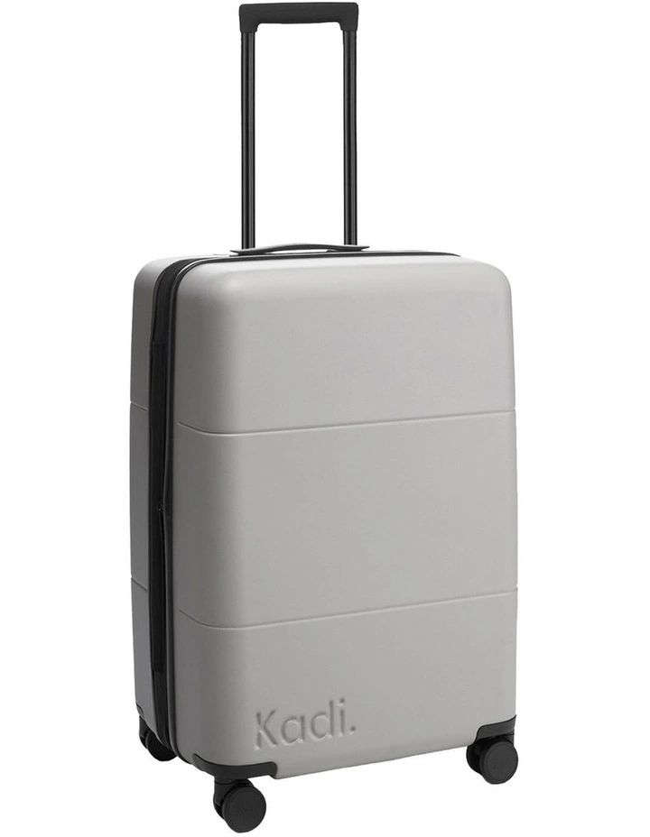 Medium Check-in Suitcase 66.5cm in Pebble image 1