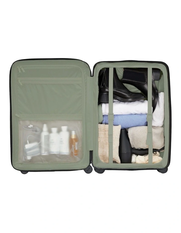 Medium Check-in Suitcase 66.5cm in Olive image 6
