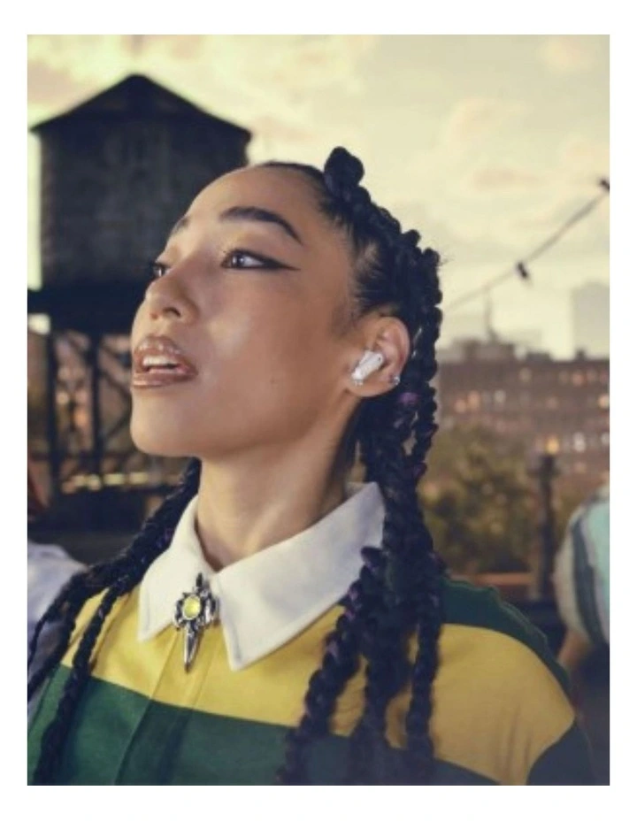 Tune Beam 2 True Wireless Earbuds in White image 7