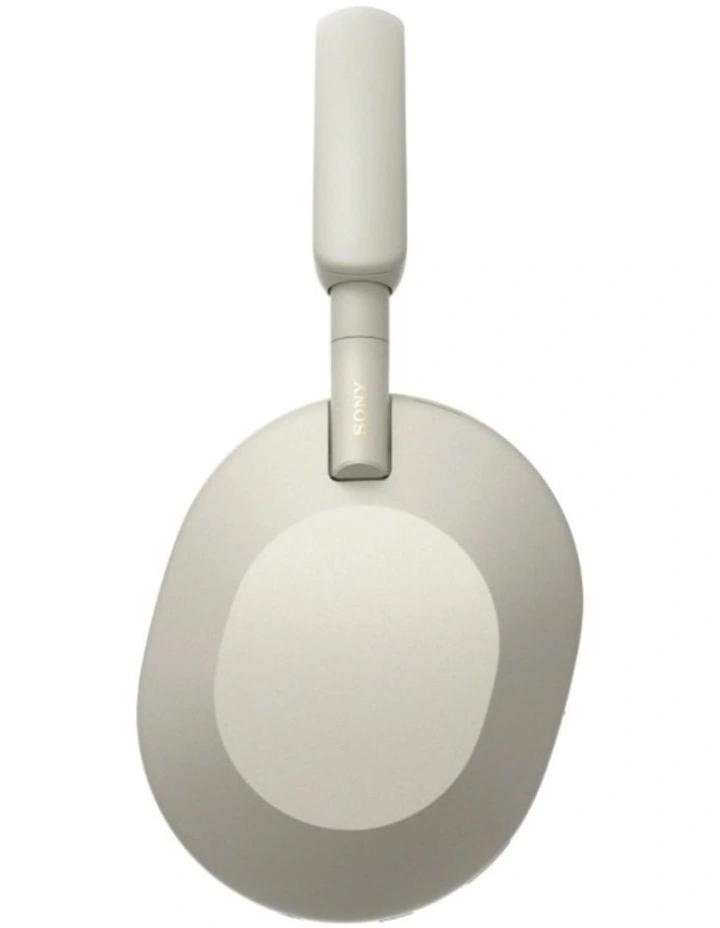 Premium Noise Cancelling Wireless Over-Ear Headphones WH-1000XM5 in Silver image 4