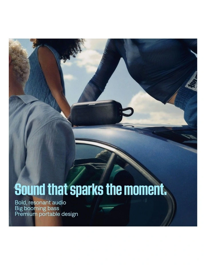 SoundLink Plus Portable Speaker in Black image 4