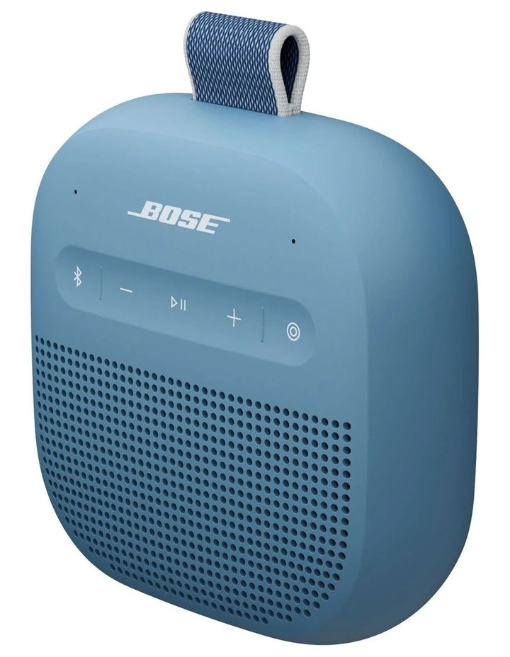SoundLink Micro Portable Speaker (2nd Gen) 895098-0200 in Blue Dusk image 3