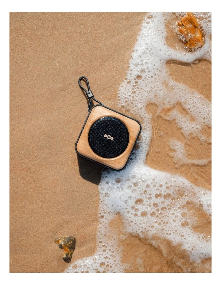 Roots Bluetooth Speaker in Black, 846885011423 image 4