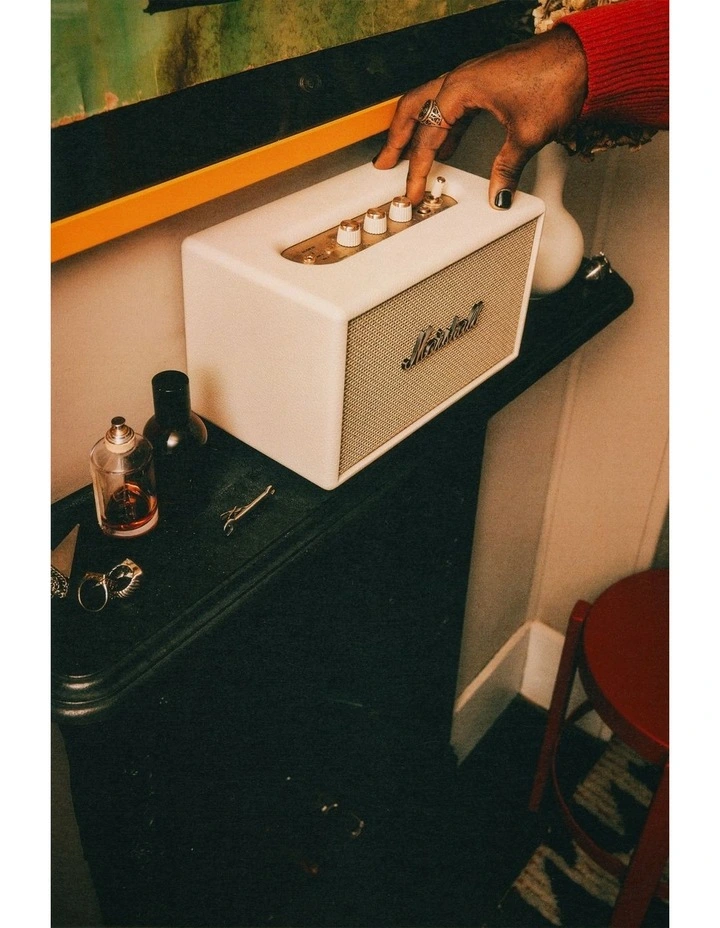 Acton IV Bluetooth Speaker in Cream 256741 image 6