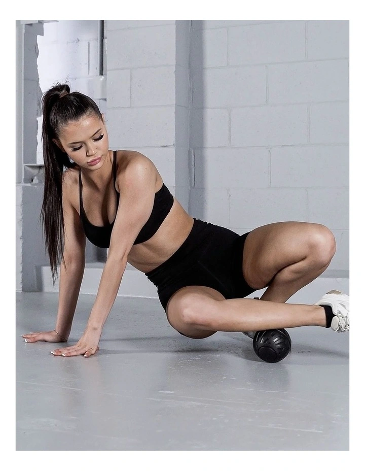 Massage Sphere in Black image 2