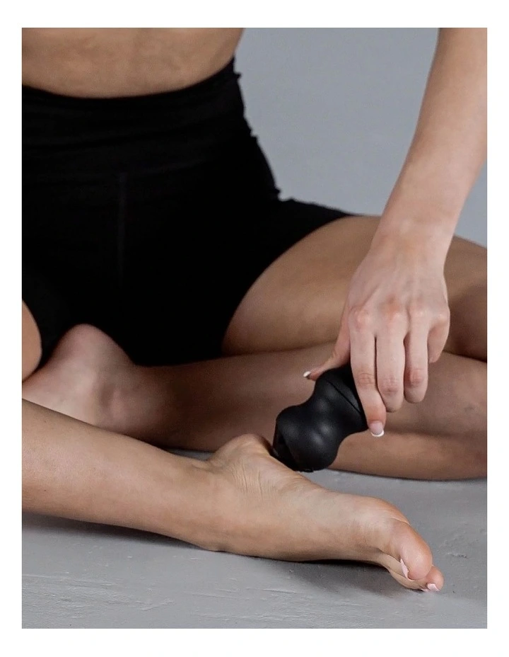 Foot Roller in Black image 2