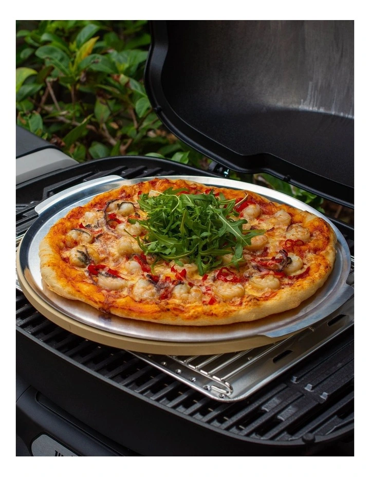 Q™ Large Pizza Stone in Silver/Stone image 3