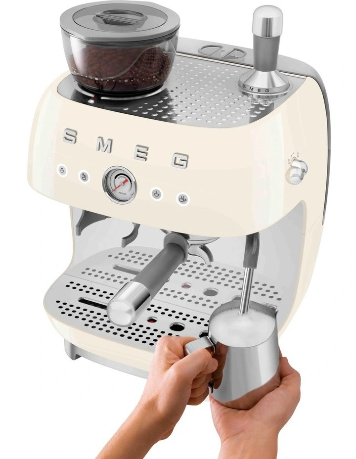 50's Style Espresso Machine with Grinder in Cream EGF03CRAU image 4