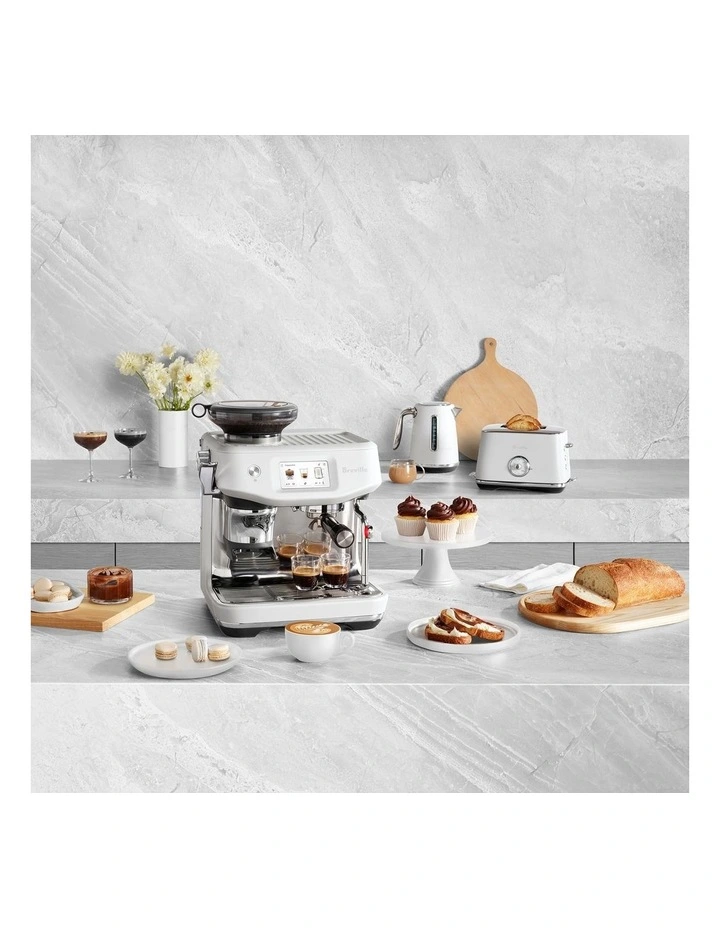 The Barista Touch Impress Coffee Machine BES881SST2IAN2 image 2