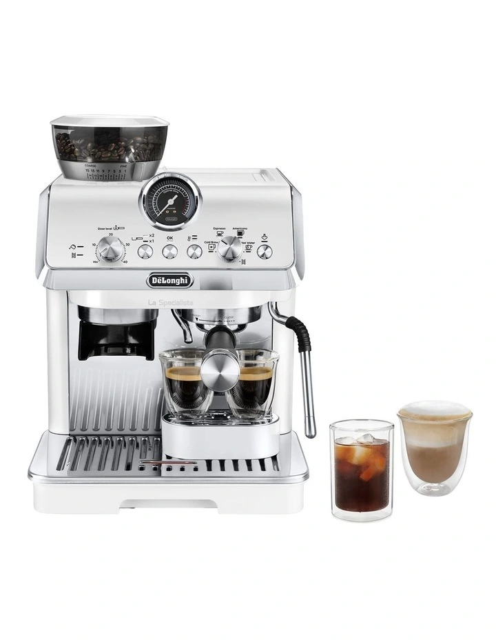 La Specialista Arte Evo with Cold Brew Coffee Machine in White EC9255W2 image 1