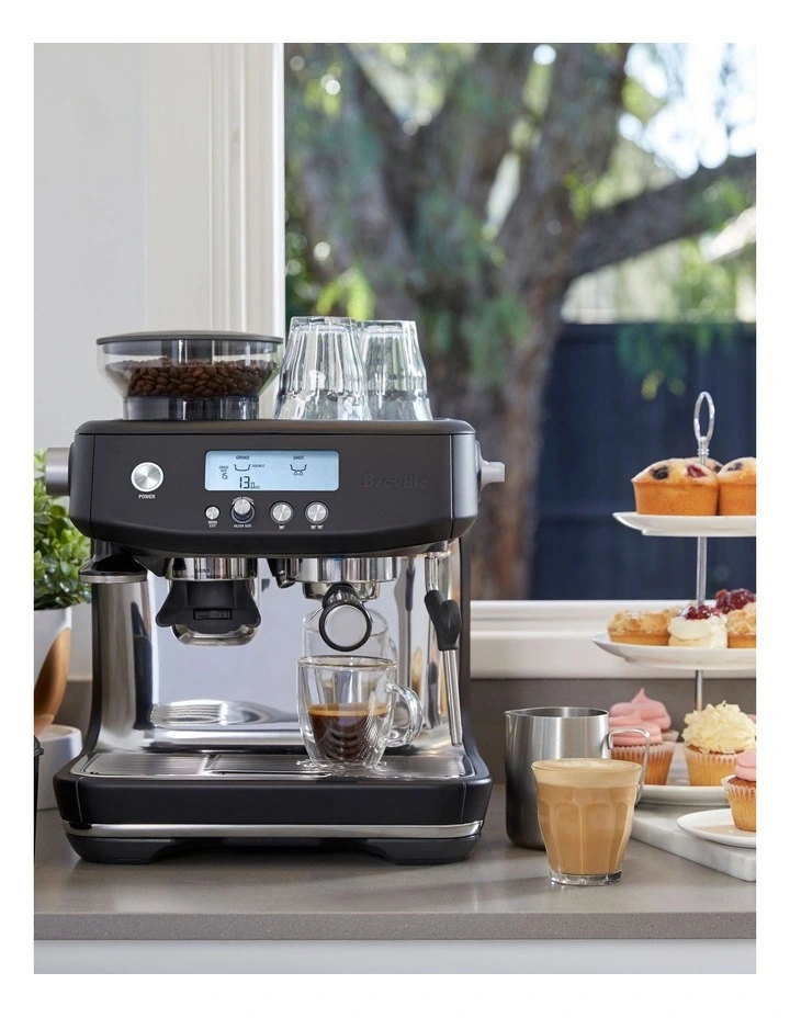 The Barista Pro Coffee Machine in Black Truffle BES878BTR image 2