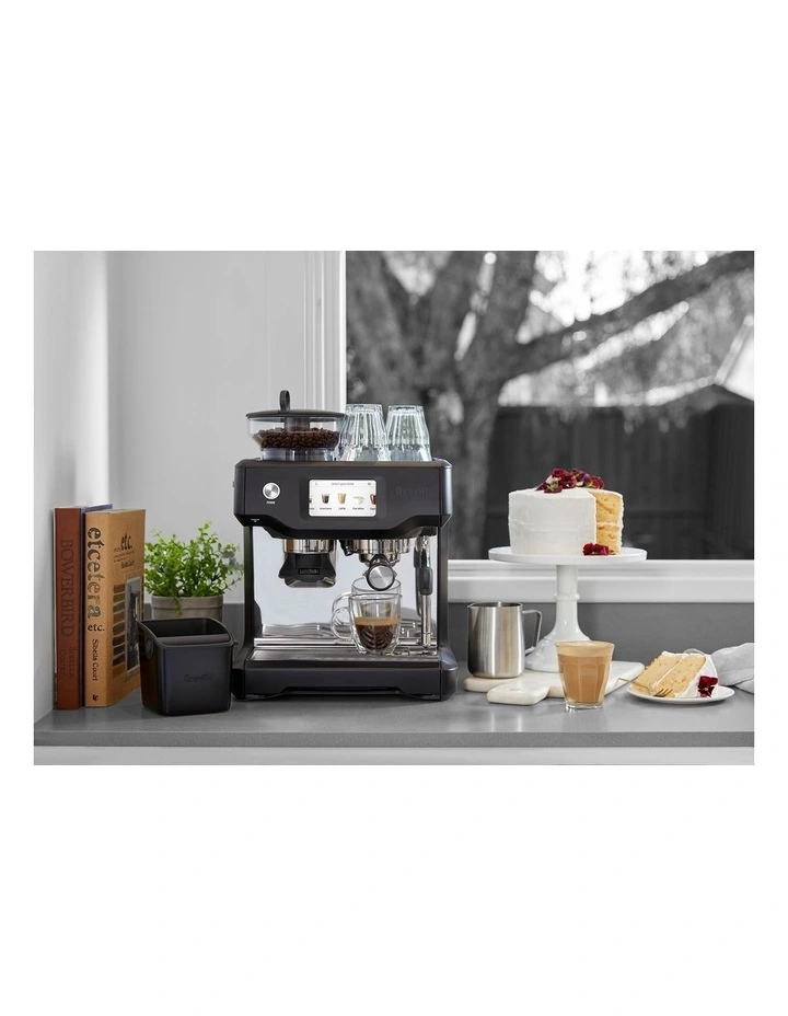 The Barista Touch Coffee Machine in Black Truffle BES880BTR image 2