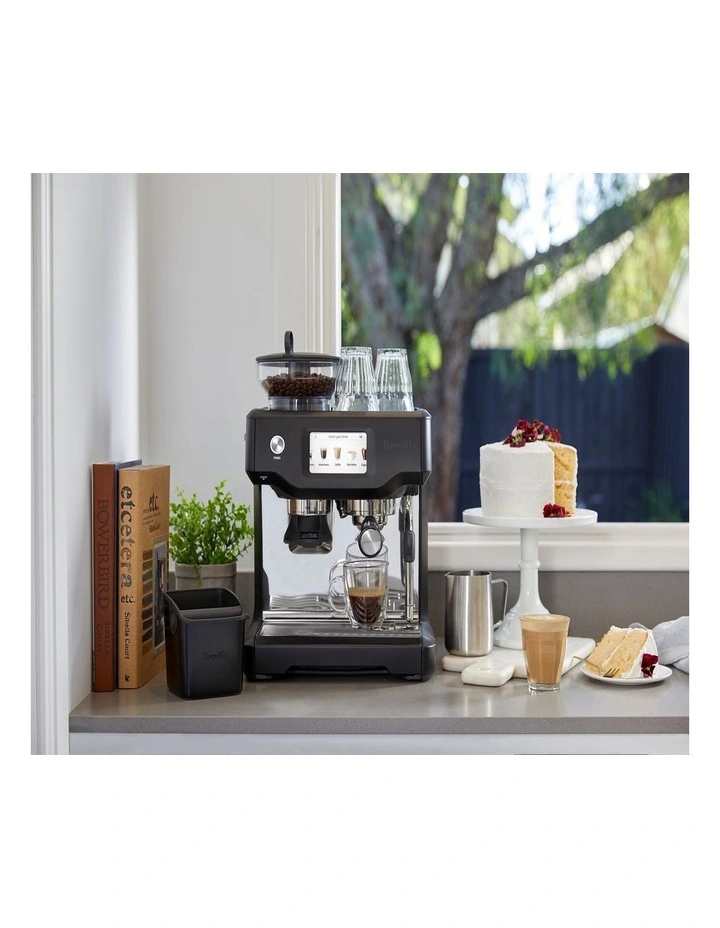 The Barista Touch Coffee Machine in Black Truffle BES880BTR image 2