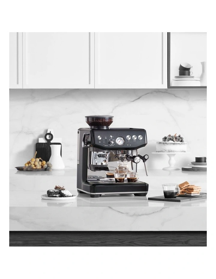 Barista Express ImpressBES876BTR4IAN1 in Black Truffle image 2
