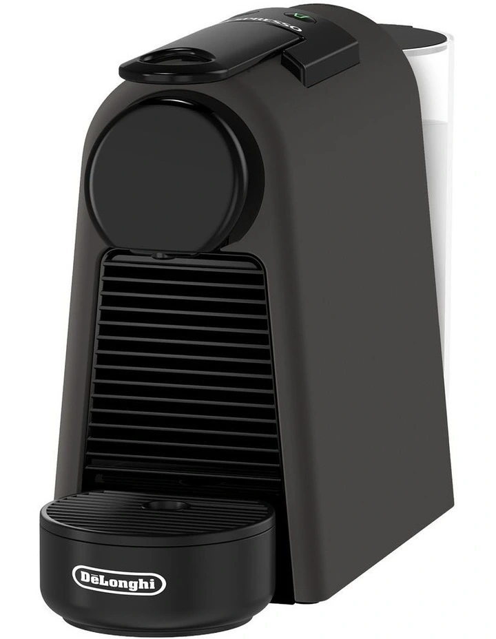 Nespresso Essenza Bundle Mini EN85.BKMTAE in Black image 3