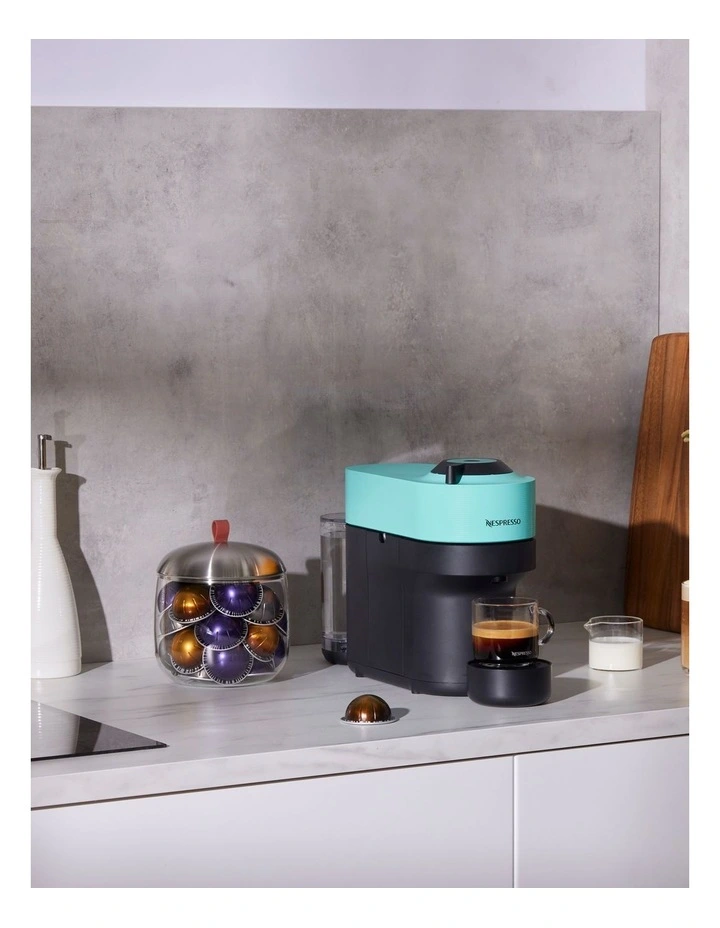 Vertuo Pop Capsule Coffee Machine Bundle BNV150MIN4IAN3 in Mint image 6