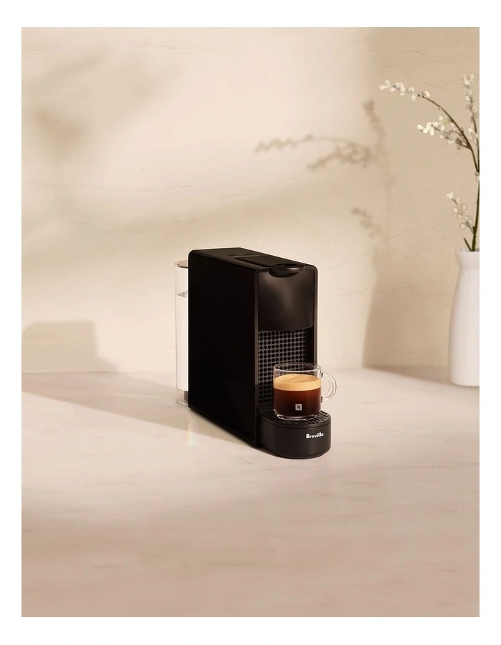 Essenza Mini Solo Capsule Coffee Machine in Black BEC220BLK image 2