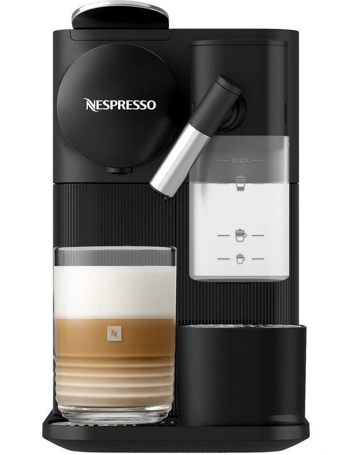 Lattissima One Capsule Coffee Machine in Black EN510B image 3
