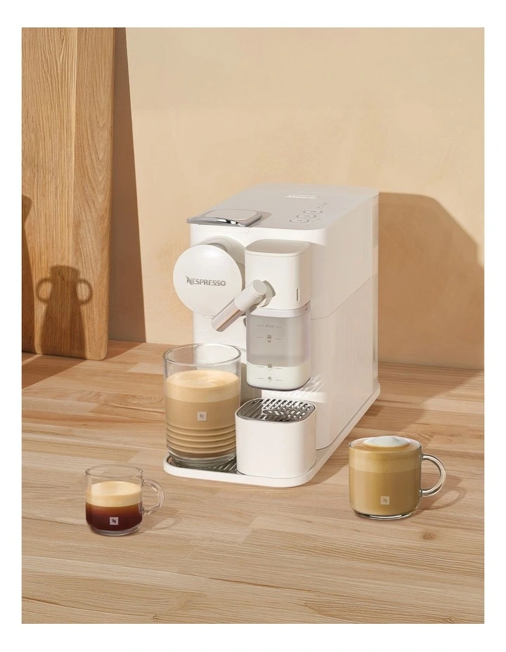 Lattissima One Coffee Machine in White EN510W image 2