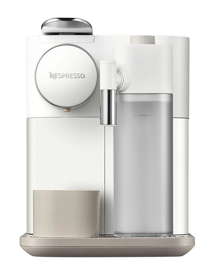 Gran Lattissima Automatic Capsule Coffee Machine in White EN640W image 3