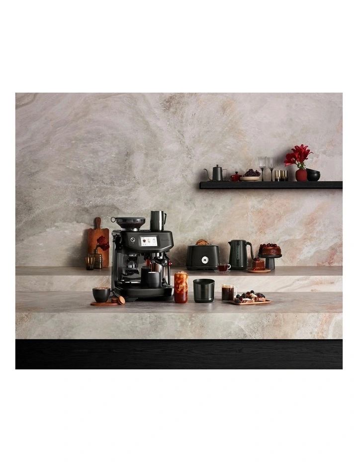 the Barista Touch Impress in Noir BES881NRE4IAN1 image 2