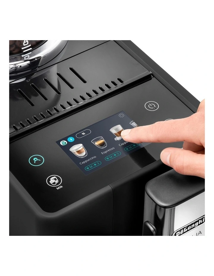 Rivelia With Cool Carafe Fully Automatic Coffee Machine in Onyx Black EXAM44057B image 3