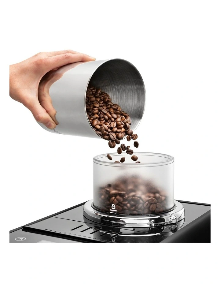 Rivelia With Cool Carafe Fully Automatic Coffee Machine in Onyx Black EXAM44057B image 6