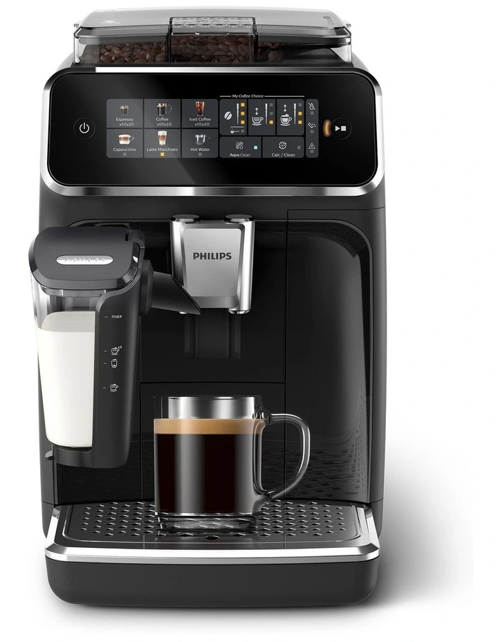 Series 3300 Fully Auto Espresso Machine in Black EP3341/30 image 1